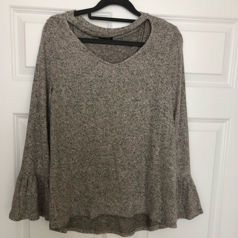 Grey sweater - Picture 2 of 3